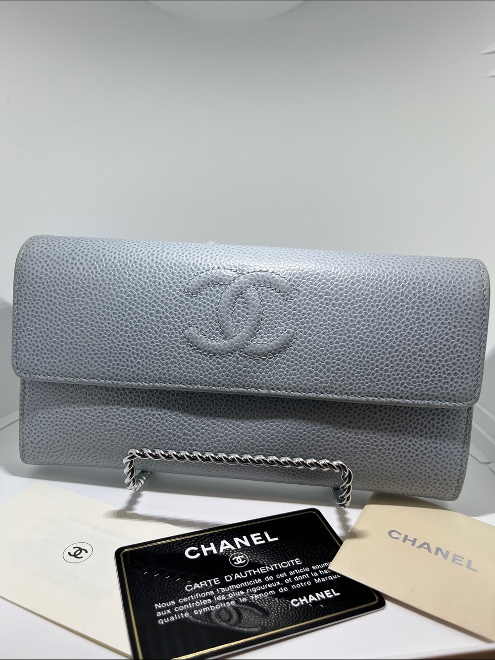 Chanel
2012-2013 Timeless Continental Wallet
